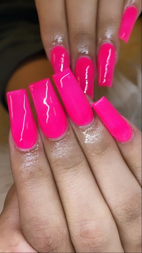 Barbie Nails Acrylic, Fitness Barbie, Painted Acrylic Nails, Barbie Nail, Acrylic Nail Designs Coffin, Barbie Nails, Cute Barbie, Harajuku Anime, 2023 Nail