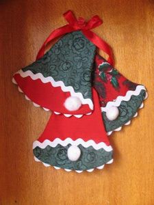 Fabric Christmas Decorations, Sewn Christmas Ornaments, Christmas Decorations Sewing, Fabric Door, Frugal Christmas, Christmas Sewing Projects, Making Fabric, Door Bells, Christmas Material