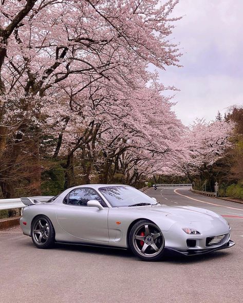 #JDM on Instagram: “Sakura szn baby 🌸 🚘 @fd3s_sea7 ••• #jdm #jdmcars #stancenation #jdmgram #jdmculture #jdmnation #jdmlife #jdmasfuck #jdmlifestyle #slammed…” Mazda Rx5, Rx7 Fd, Initial D Car, Jdm Wallpaper, Mazda Rx 7, Best Jdm Cars, Abstract Pattern Design, Rx 7, Mazda Rx7