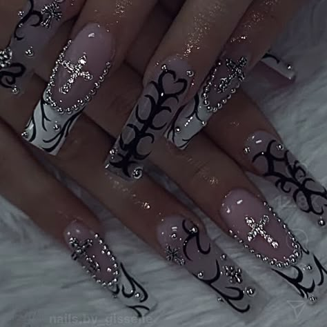 Emo Square Nails, Gothic Square Nails, G59 Nails Acrylic, Emo Baddie Nails, Nail Inspo Emo, Greyday Nails, Goth Nails Ideas, Y2k Nails Coffin, Cute Grunge Nails