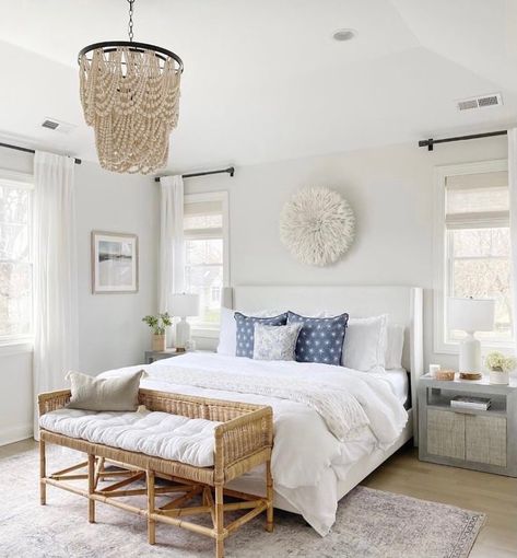 14 Coastal Style Bedroom Ideas You'll Love - Just Simply Mom Coastal Modern Bedroom, Coastal Style Bedroom, Modern Coastal Bedroom, Neutral Bedroom Decor, Coastal Bedroom Decorating, Modern Farmhouse Bedroom, Coastal Bedroom, Design Del Prodotto, Primary Bedroom