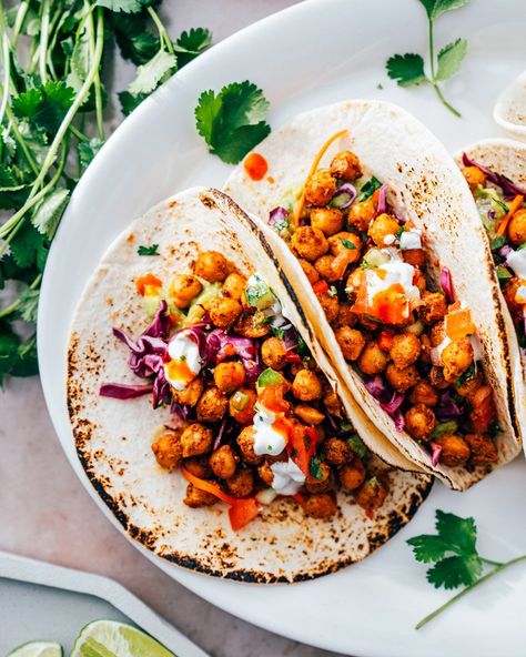 Easy Chickpea Curry, Chickpea Tacos, Winter Salad Recipes, A Couple Cooks, Veggie Tacos, Chick Pea, Couple Cooking, Vegan Salad Recipes, Best Vegetarian Recipes