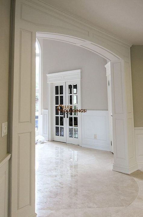 Archway Molding, Raised Panel Walls, Interior Pillars, Door Moulding, Divider Ideas, Interior Columns, Trendy Interiors, House Trim, Wainscoting Panels