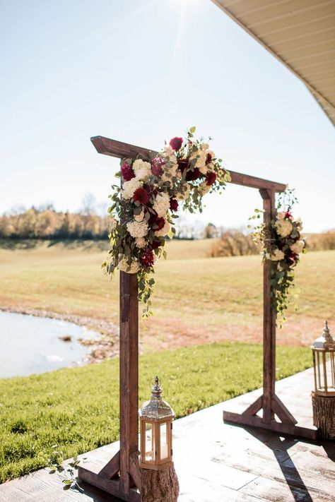 Rustic Archway Wedding, Wooden Arbour Wedding, Arbour Plans, Backyard Wedding Arch, Wedding Arch Ideas Diy, Ceremony Archway, Wood Wedding Arches, Wooden Wedding Arches, John Myers