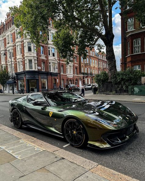 @hrowenferrari Ferrari Car Aesthetic, Ferrari Aesthetic, Ferrari 812 Competizione, Ferrari 812, New Ferrari, Dreamy Artwork, Future Cars, British Racing Green, Jacked Up Trucks