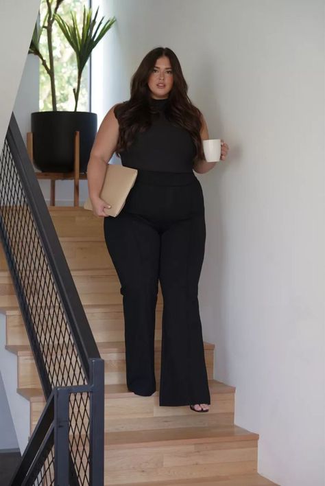 Plus Work Outfits Women, Plus Size Formal Attire, All Black Professional Outfits Plus Size, Cute Plus Size Business Casual Outfits, Plus Office Outfits Plus Size, Expensive Office Outfits, Formal Outfit Plus Size Classy, Cute Professional Outfits Plus Size, Professional Casual Outfits Women Plus Size