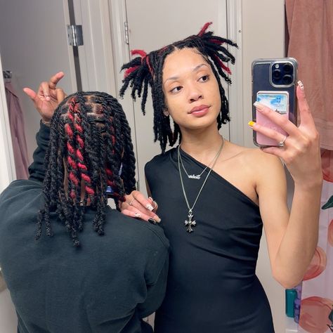 matching locs. loc styles. Locs Couple Aesthetic, Black Loc Couples, Black Couple With Locs, Couple Matching Hair, Couples Matching Hair Color, Couple Hair Color Goals, Couples With Locs, Couple With Locs, Matching Hair Color Couples