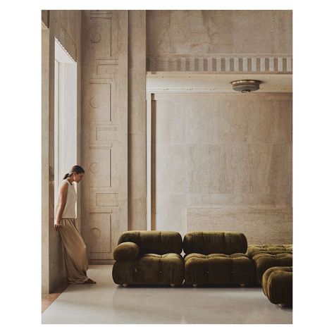 Cassina Sofa, Large Ottoman, Mario Bellini, Luxury Furniture Brands, Growth Marketing, Contemporary Classic, Italian Furniture, Bellini, Architectural Digest