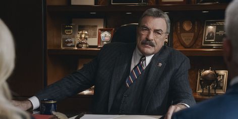 Donnie Walhberg Reveals Tom Selleck Is Reuniting with 'Magnum P.I.' Co-Star on 'Blue Bloods' Frank Reagan, Blue Bloods Tv Show, Vanessa Ray, Bridget Moynahan, Magnum Pi, Donnie Wahlberg, Major Tom, Tom Selleck, Blue Bloods