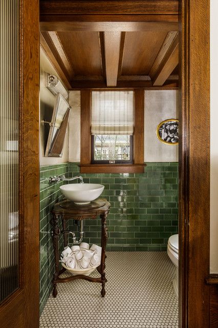 1910 Foursquare - Traditional - Powder Room - Portland - by Vicki Simon Interior Design | Houzz AU Unconventional Home Design, Historic Home Interiors Victorian, Full Wall Bookshelf With Fireplace, Bombay Interior Design, Vintage Look Floor Tile, Old West Interior Design, Moody Bathroom Double Vanity, 70s Home Decor Green, Traditional Vintage Decor