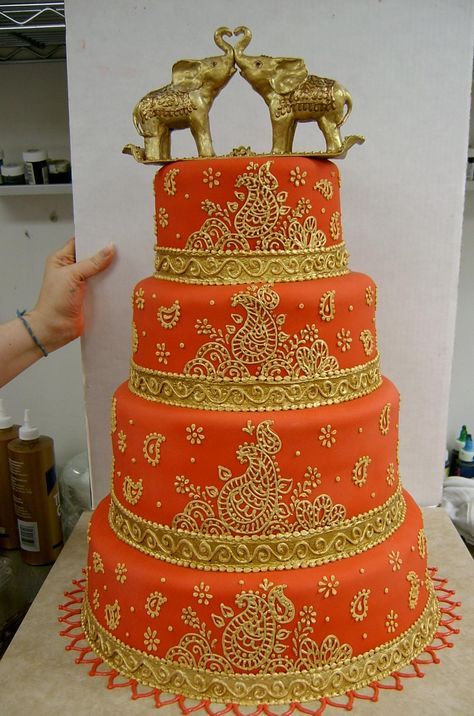 Top 10 Indian Themed Wedding Cakes Red Indian Wedding, Henna Cake, Indian Cake, Cake Wrecks, Indian Wedding Inspiration, Tiered Cake, Themed Wedding Cakes, Indian Wedding Cakes, Julia Child