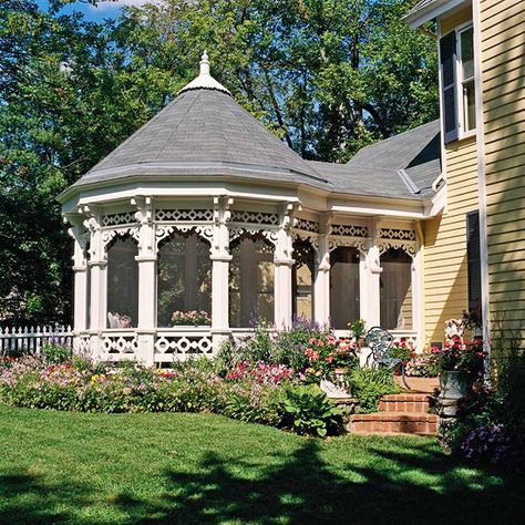 Attached Gazebo with Porch Extension    Because of their odd shape, gazebos attached directly to homes often require a transition to make the connection work. In this case, a small porch extension does the trick. The scrollwork trim echoes just a few elements on the house instead of being an exact style match. Gazebo Front Porch, Cottage Verandah, Attached Gazebo, Rock Exterior, Florida Rooms, Gazebo Design Ideas, Enclosed Gazebo, Open Gazebo, Porch Extension