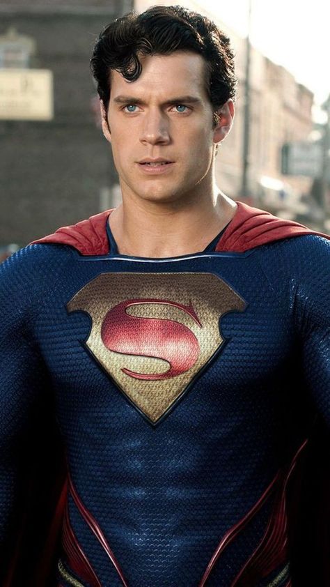 Superman Hairstyle, Superman Hair, Man Of Steel Costume, Henry Cavill Superman, Superman Actors, Henry Superman, Superman Henry Cavill, Supernatural Movies, Maxence Danet