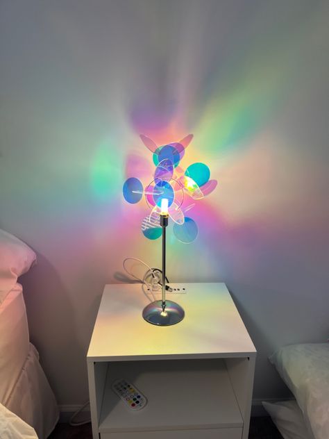 Funky Lighting Ideas, Alternative Lighting, Holographic Room, Light Ideas, Light Installation Art, Fun Lighting, Iridescent Decor House, Funky Colorful Lamps, Fun Lamps