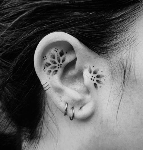 Ear Dotwork Tattoo, Ear And Face Tattoo, Woman Ear Tattoo, Tragus Tattoo Ideas, Spiritual Ear Tattoo, Tattoo In Ear Ideas, Ear Tattoo Tragus, Next To Ear Face Tattoo, Ear Tattoo Outer