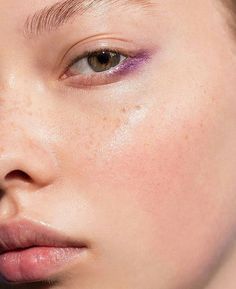 Editorial Make-up, Lilac Eye, Lilac Eyeshadow, Make Up Inspiration, Minimal Makeup, Beauty Make-up, Makeup Quotes, Kesha, Make Up Looks