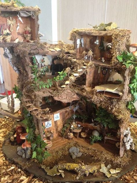 Tiny Fairy House Diy, Fairy Witch Cottagecore Decor, Fairy Furniture Ideas, Gremlincore Decor, Boho Witch Aesthetic Home, Natural Fairy Houses, Witchy Garden Decor, Goblin Core Home Decor, Fairycore Furniture