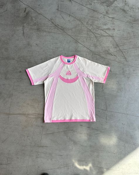 ✦ The Tonal Pink Tech Tee from Tern Essential Clothing, Vintage Jerseys, Future Fashion, Soccer Jerseys, Clothing Essentials, Jersey Design, Retro Outfits, Fast Fashion, Diy Clothes