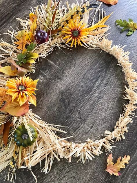 13 Ways You Should Be Using Raffia to Decorate This Season | Hometalk Raffia Wreath, Drawer Ideas, Fun Fall Decor, Patriotic Door Hanger, Woven Vase, Branches Diy, Boho Vase, Plastic Pumpkins, Rustic Pumpkin