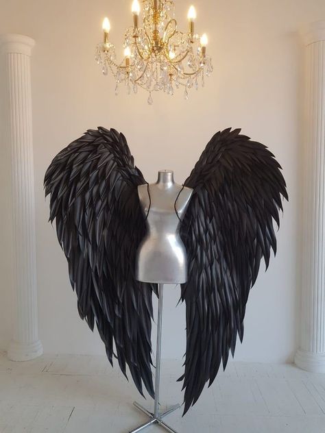 Black Angel Costume, Angel Wings Cosplay, Cosplay Wings, Black Angel Wings, Acotar Series, Black Angel, Angel Costume, Wings Art, Odaiba