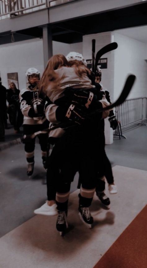 Nathan Hawkins, Anastasia Allen, Hockey Wife, Hockey Girlfriend, Hannah Grace, Hockey Pictures, Boyfriend Goals, Relationship Goals Pictures, Couples Goals