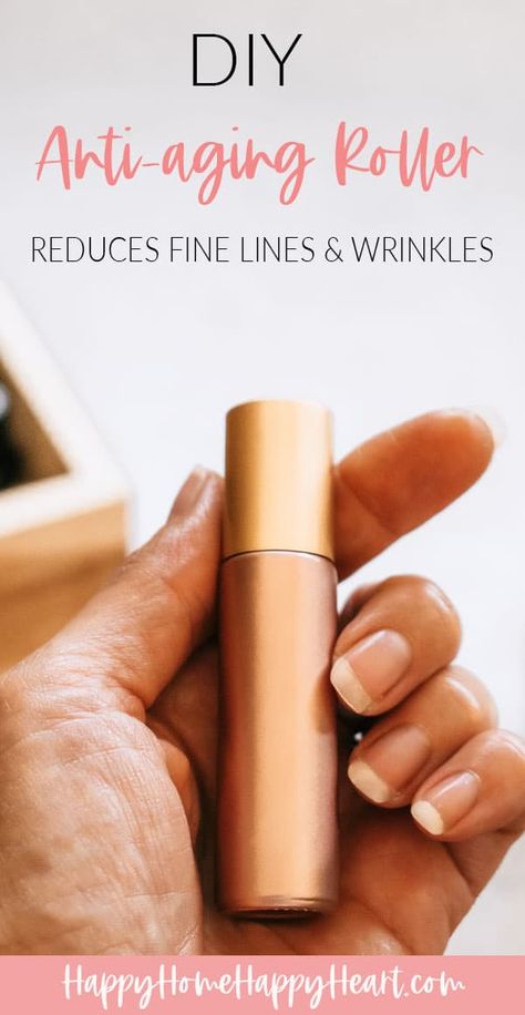 Banish fine lines and wrinkles with this super simple DIY anti-aging wrinkle roller blend. This is a great wrinkle roller recipe. It is the best diy wrinkle remover for the face. It is filled with the best essential oils for wrinkles. #EssentialOils #DIY #HomeMade #Beauty #NaturalLiving Diy Wrinkles, Essential Oil Anti Aging, Dry Oily Skin, Lotion For Oily Skin, Oil Cleansing, Tips For Oily Skin, Diy Anti Aging, Eye Skin Care, Anti Aging Oils