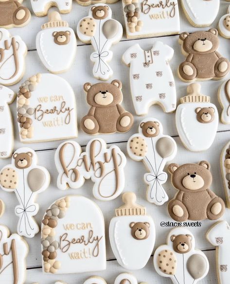 Gender Reveal Biscuits, Bear Cookies Baby Shower Teddy, Bear Gender Reveal Decorations, Gender Reveal Cookies Ideas, Bear Gender Reveal Ideas, Gender Reveal Food Ideas, Cookies Gender Reveal, Baby Shower Cookies Neutral, Teddy Bear Gender Reveal