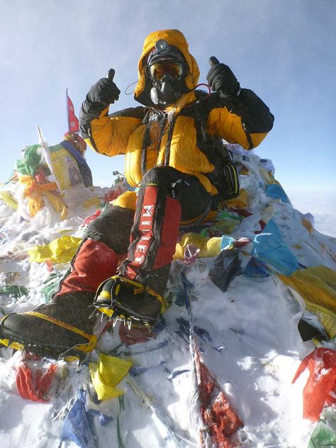 Climb Mount Everest - North Ridge with Adventure Peaks. We have been organising expeditions to Tibet for over 12 years making us the most experienced and valued British company operating in Tibet. Climbing Everest, Monte Everest, Mountaineering Climbing, Mt Everest, Extreme Adventure, Wildlife Travel, Nepal Travel, Bungee Jumping, Mountain Climbers