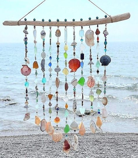 Sea Glass Decor Beach Glass Wind Chimes, Sea Shell Wind Chimes Homemade, Sea Glass Mobile, Diy Seashell Wind Chime, Seashell Chime, Sea Glass Projects, Driftwood Windchimes, Seashell Windchimes, Shell Canvas Art