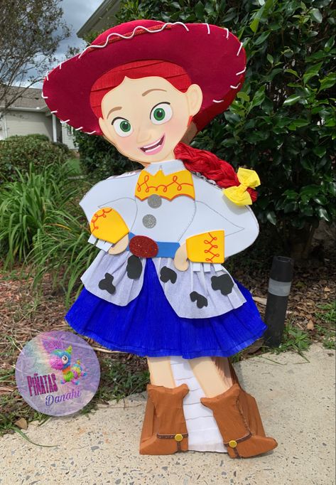 Toy Story Piñata Ideas, Woody And Jessie Gender Reveal, Toy Story Jessie Photo Shoot Ideas, Jessie Cowgirl Birthday Party, Jessie Party Ideas Toy Story, Woody And Jessie Party Ideas, Jessie Toy Story Birthday Party, Toy Story Pinata, Woody And Jessie Birthday Party