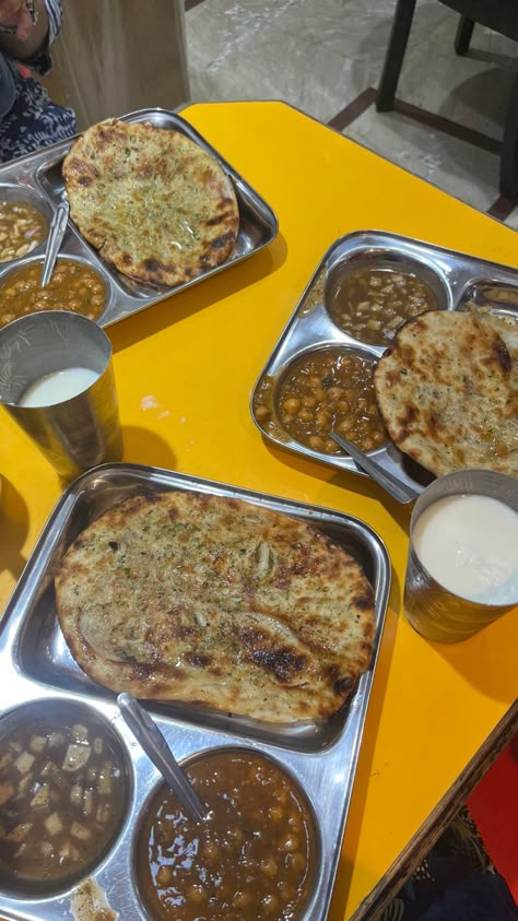 Chole Kulche, Daaru Party Pic, Eating Food Funny, Foodie Instagram, Healthy Food Dishes, Desi Food, Snap Food, Yummy Comfort Food, Food Snapchat