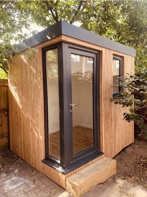 Backyard Office Studio, Garden Office Ideas, Small Garden Office, Garden Office Shed, Small Garden Shed, Office Shed, Shed Office, Garden Offices, Garden Pods