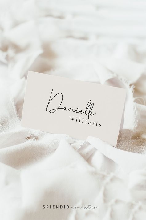 Name Place Cards Wedding Table, Name Tags For Wedding Guests, Name Tents Wedding Table Cards, Modern Wedding Name Cards, Wedding Name Place Cards On Napkin, Simple Name Cards Wedding, Name Place Card Wedding, Wedding Table Name Card, Head Table Name Cards