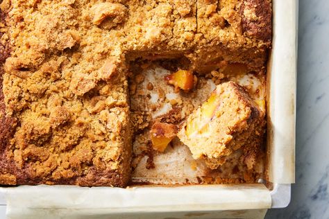 Brown Butter Peach Cake Recipe Fruity Deserts, Peach Cakes, Brown Butter Cake, Fruit Deserts, Peach Cake Recipes, Maple Syrup Glaze, Peach Syrup, Summer Baking, Moist Cake