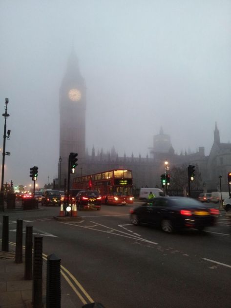 Foggy London, London Vibes, London Dreams, London Living, London Boy, Big Town, London Baby, London Aesthetic, London Town