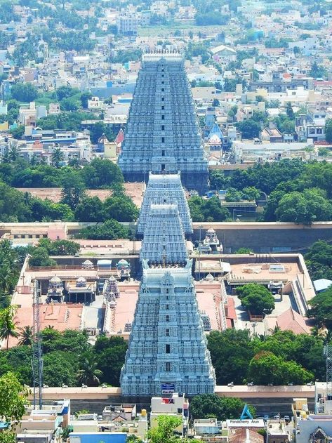 South India Temple Photography, India Historical Place, Thiruvannamalai Shiva, Thiruvannamalai Temple, Tamilnadu Photography, Arunachala Shiva, Tamilnadu Temples, Murugan Images, Historical Temples