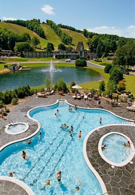 Lambic System, Midwest Getaways, Midwest Travel Destinations, Ohio Attractions, Midwest Vacations, Lakeside Lodge, Short Vacation, Indoor Waterpark, Beautiful Water