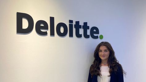 Meet the seven young people who have just landed a job at Deloitte on the Isle of Man Delloite Company Aesthetic, Deloitte Aesthetic, Job Offer Aesthetic, Aesthetic Academic Validation, Dream Job Manifestation, Manifesting A Job, Future Accountant, Aesthetic Career, Corporate Girlie