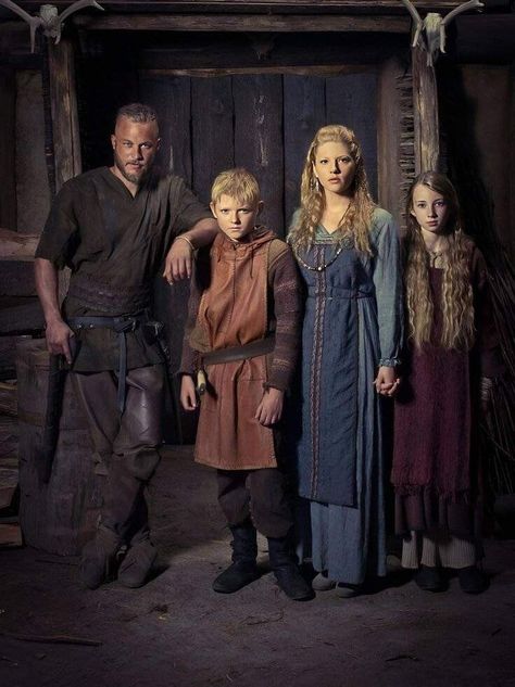 Vikings Lagertha, Blonde Boy Aesthetic, Arte Viking, Ragnar Lothbrok Vikings, The Northman, Kievan Rus, Viking Series, Viking Village, Vikings Tv Series