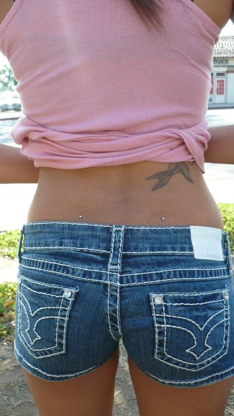 Back Dermals Hip Dermal Piercing, Back Dermal Piercing, Back Dimple, Back Dimple Piercings, Dimple Piercing, Skin Piercing, Back Dimples, Back Piercings, Dermal Piercing