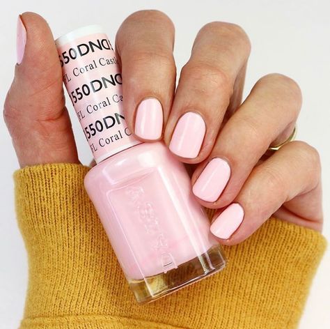 Dnd Gel Polish Colors White Pink, Milky Pink Nails Gel Dnd, Red Gel Polish Colors, Dnd Shellac Colors, Dnd Nail Colors, Dnd Polish, Mail Colors, Dnd Gel Nail Polish, Manicure Shellac