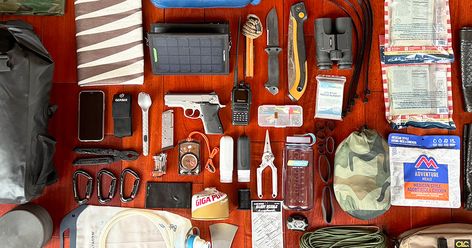 Prepare for any emergency or travel scenario with this comprehensive go-bag (bug out bag) checklist. Learn what essential items to include to ensure you're always ready for unexpected situations. Bug Out Bag Checklist, Bag Checklist, Thermal Blanket, Sling Pack, Camping Blanket, Bug Out Bag, Solar Charger, Go Bags, Essential Items