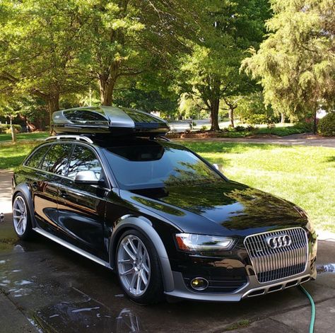 Black Audi Allroad with rooftop carrier Allroad Audi, Audi 2017, Audi Wagon, R8 Spyder, Audi R8 Spyder, Audi A6 Allroad, Be More Attractive, A4 Allroad, Black Audi