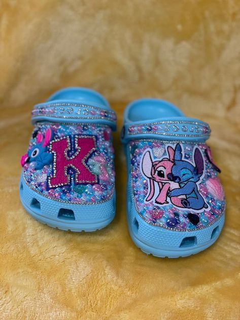 Crocs Inspiration, Bae Clogs, Croc Party, Blinged Out Crocs, Blinged Crocs, Croc Designs, Crocs Diy, Crocs Custom, Bedazzled Crocs