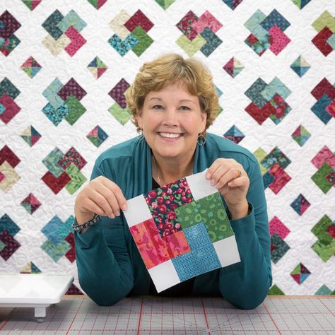 Two Step Quilt, Missouri Quilt Tutorials, Missouri Quilt Company, Missouri Star Quilt Company Tutorials, Missouri Star Quilt Tutorials, Colchas Quilting, Missouri Quilt, Finished Quilts, Jelly Roll Quilt Patterns