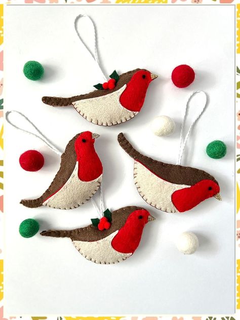 Looking to create a custom sewing Christmas gift for your family and friends? Look no further than etsy! Our wide selection of sewing Christmas gifts options will have something for everyone. Robin Decoration Christmas, Felt Robin Decoration, Robin Christmas Decoration, Felt Xmas Decorations, Sew Christmas Ornaments, Christmas Felt Decorations, Robin Decoration, Felt Christmas Tree Ornaments, Felt Robin