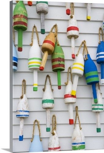 Buoys Art, Stonington Maine, Buoy Decor, Bungalow Ideas, Lobster Buoys, River Rat, Nautical Crafts, Lake Houses, Beach Bungalow