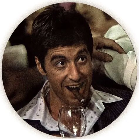 Scarface Profile Pic, Breaking Bad Avatar, Tony Montana Icon, Scarface Pfp, Matching Dp, Cinema Stills, Instagram Notes, Scarface Movie, Mercedes Wallpaper