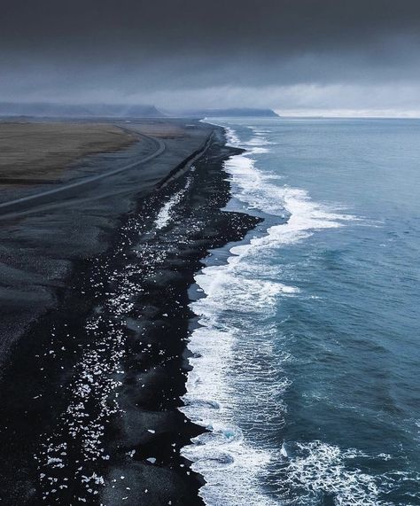 Diamond Beach Iceland, Diamond Beach, South Iceland, Travel Buddy, Reykjavik, Beach Sand, International Travel, The South, Iceland