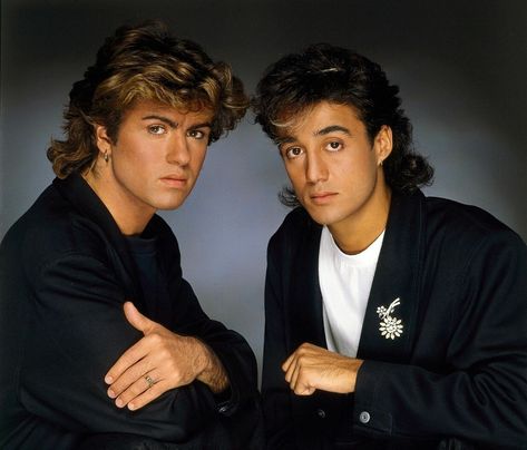 Facebook George Michael Young, Elton John Quotes, George Michael Poster, Short Hair For Boys, Andrew Ridgeley, George Michael Wham, Mikhail Baryshnikov, Joe Cocker, 80s Music